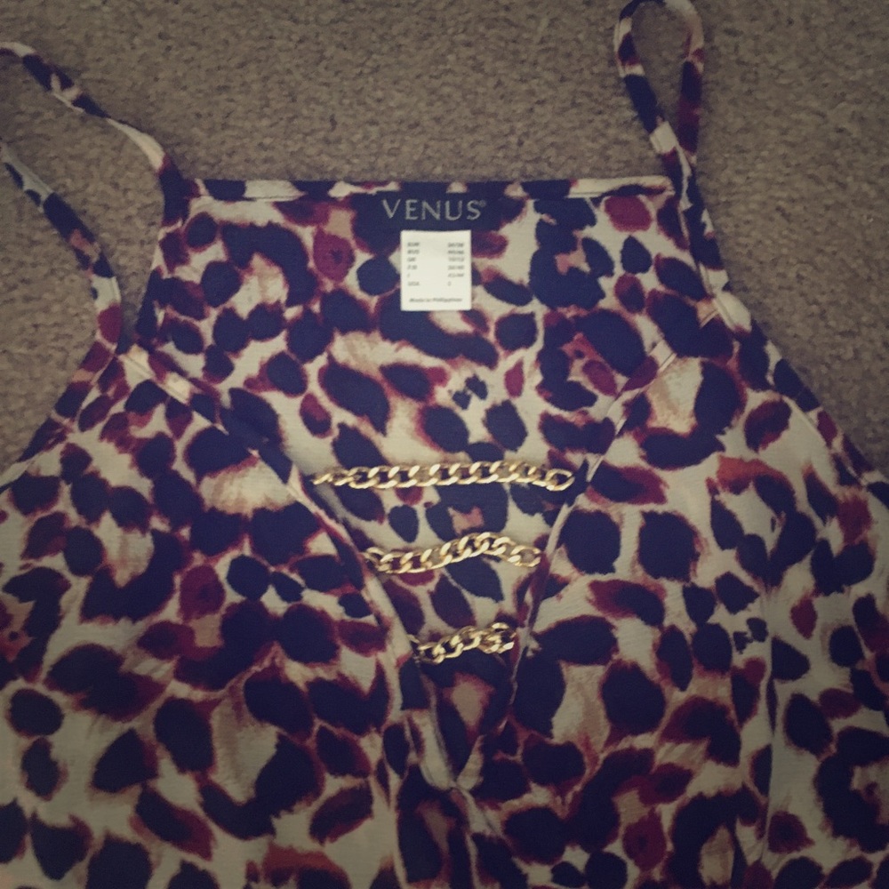 Cheetah blouse with gold chains